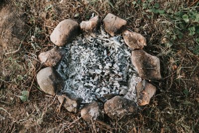 donde hubo fuego cenizas quedan significado