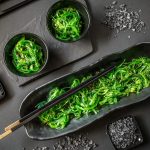 Descubre los beneficios de las algas Wakame ¡Añade salud a tu dieta!