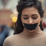 Qué significa misógino: Comprender el significado y el impacto