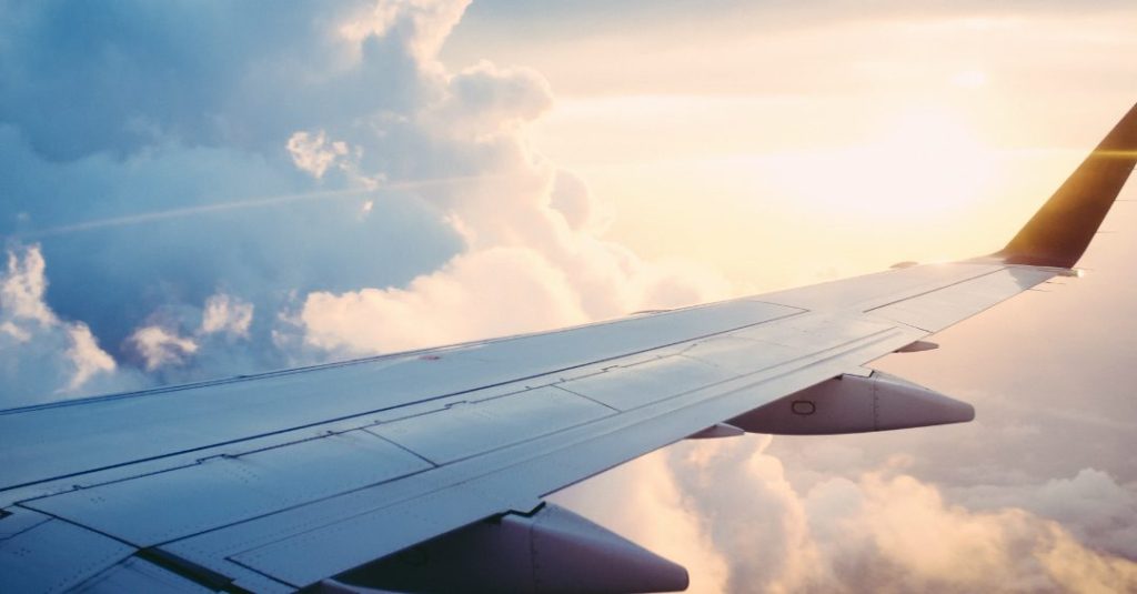 facturacion de maleta con ruedas en vuelo para viajar sin problemas