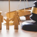 Divorcio necesario: ventajas y desventajas del proceso legal